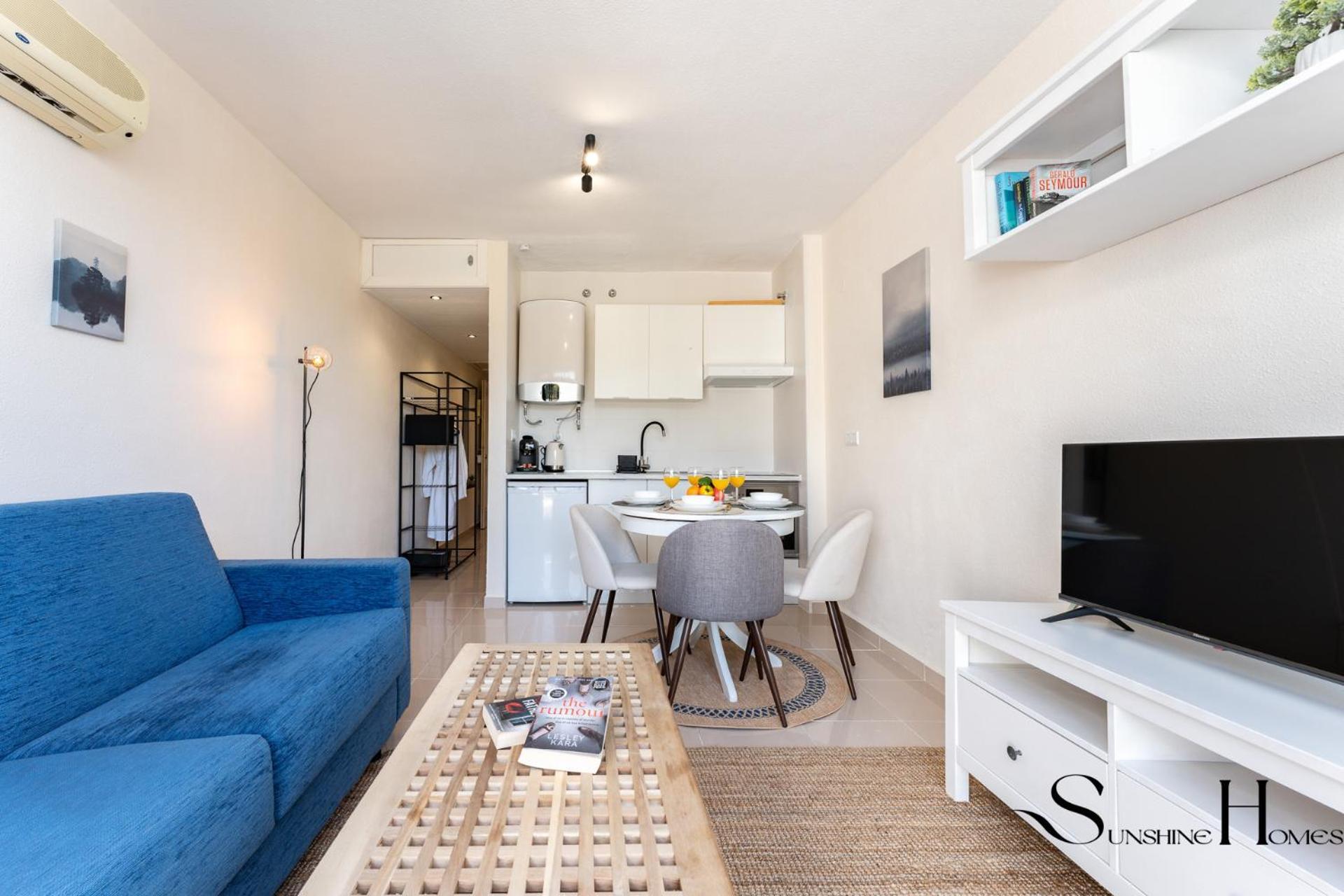 Torcal Stylish With Sea View Terrace Apartment Benalmadena