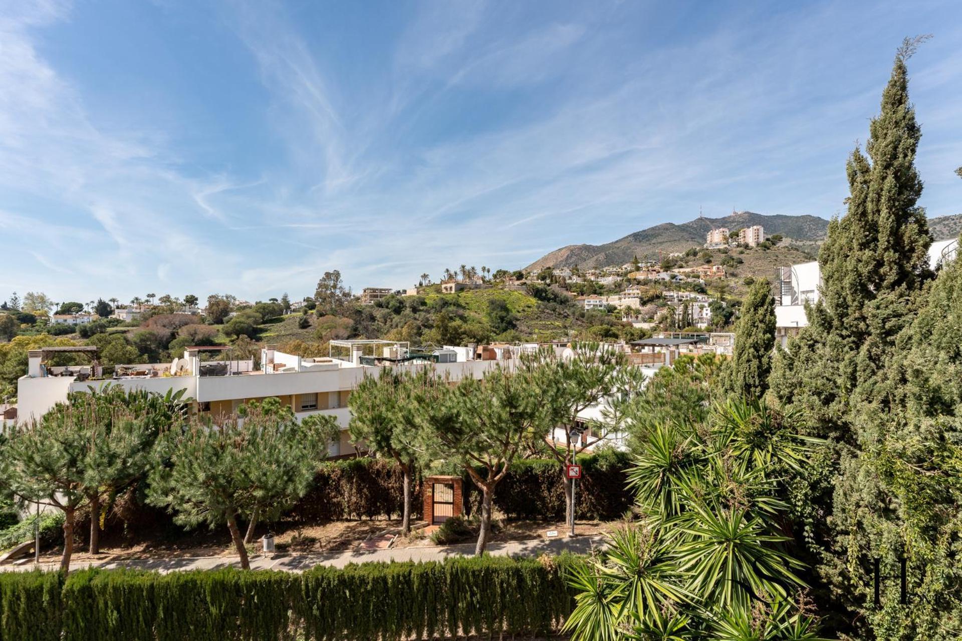 Torcal Stylish With Sea View Terrace Apartment